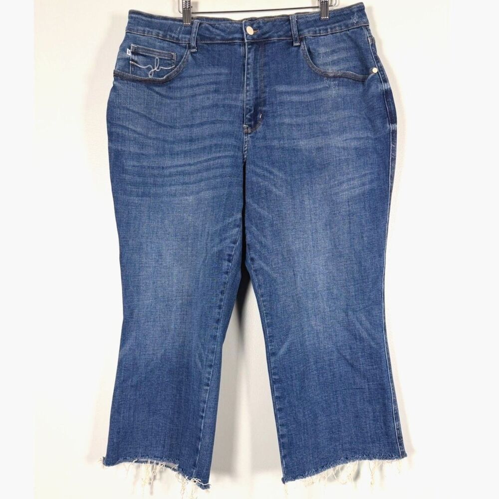 Judy Blue Wide Leg Crop Jeans Womens 20W Blue Raw Hem Stretch Denim Plus Size